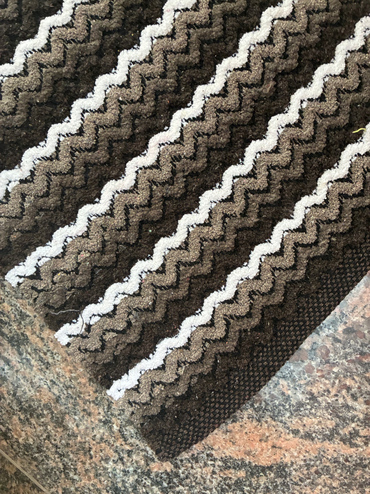 Cotton Zigzag Floor Mat