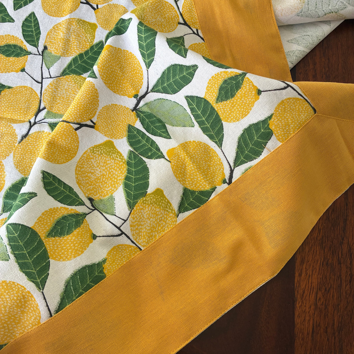 Lime 4 Seater Table Covers