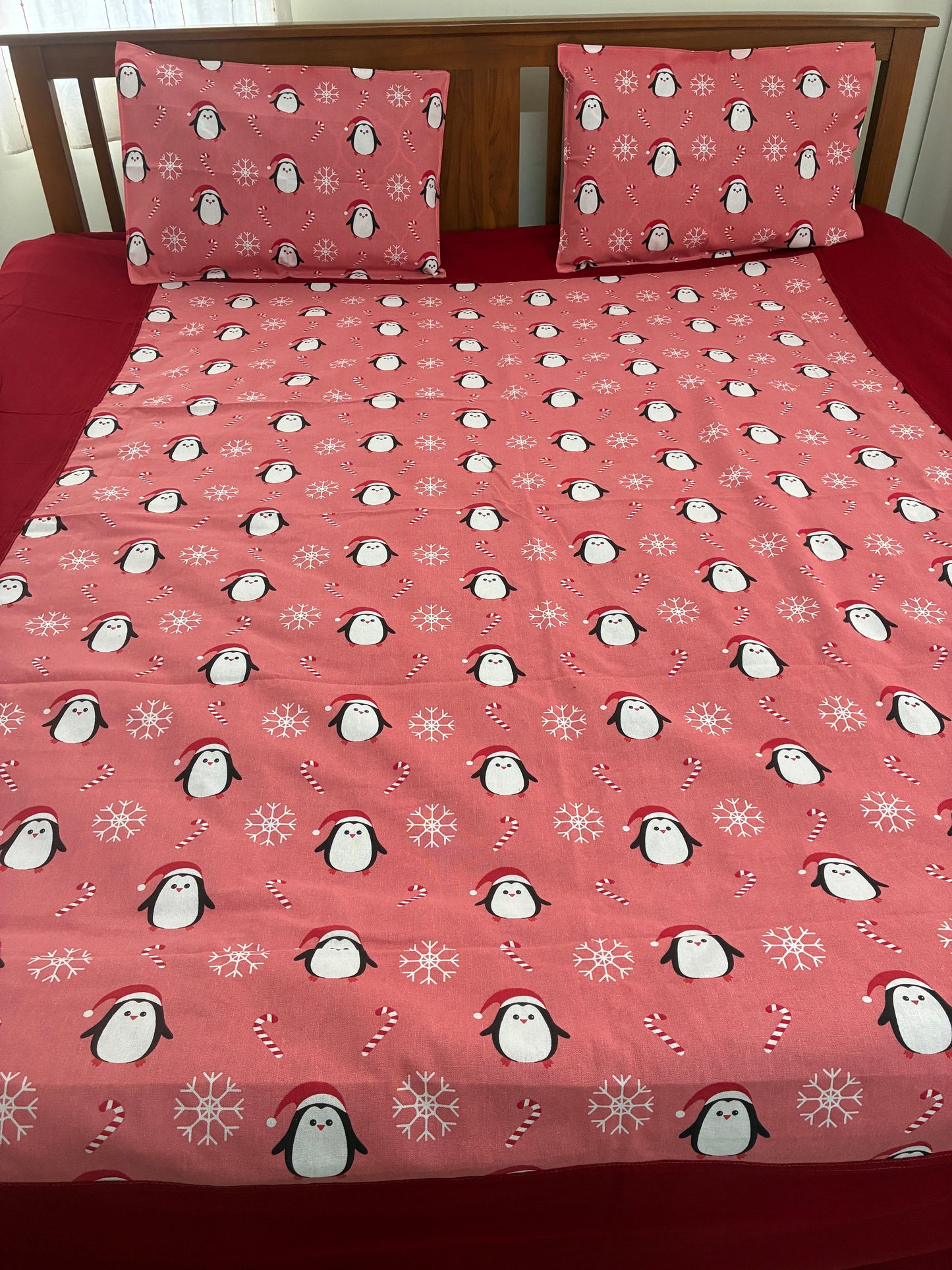 Christmas Print King Size Cotton Bedspread 100x110 in