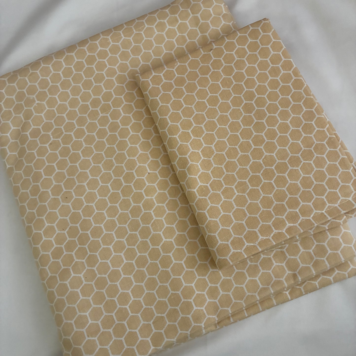 Honey Comb print Single Size Cotton Bedspread with 1 Pillow Cover 60 x 90 in