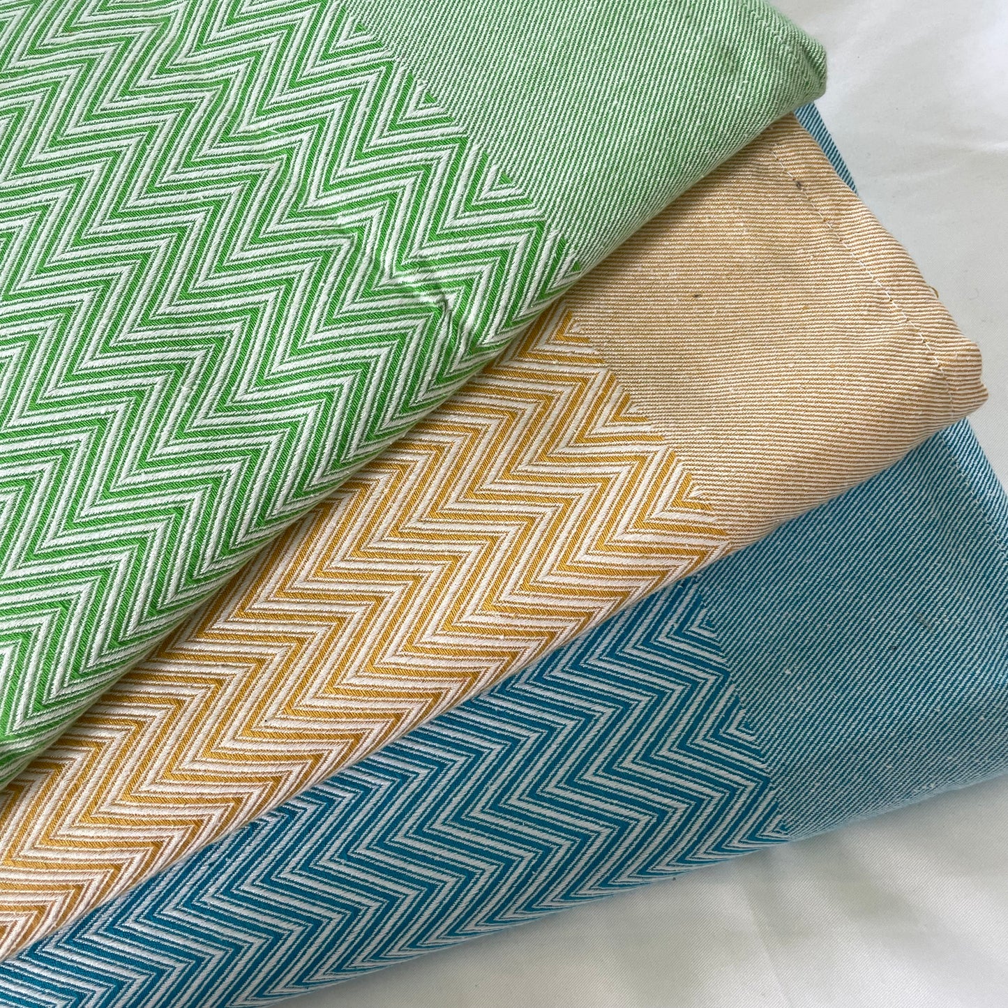Zig Zag Cotton Blanket / Throw