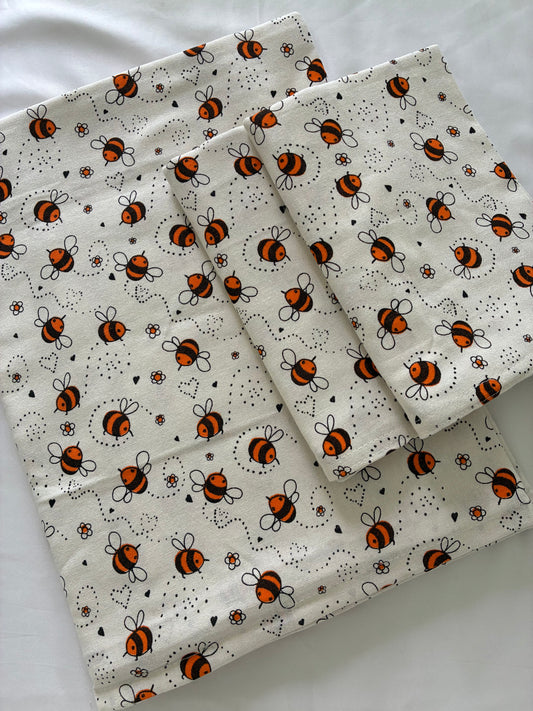 Bee Single Size Cotton Bedspread with 2 Pillow covers 60 x 90 in