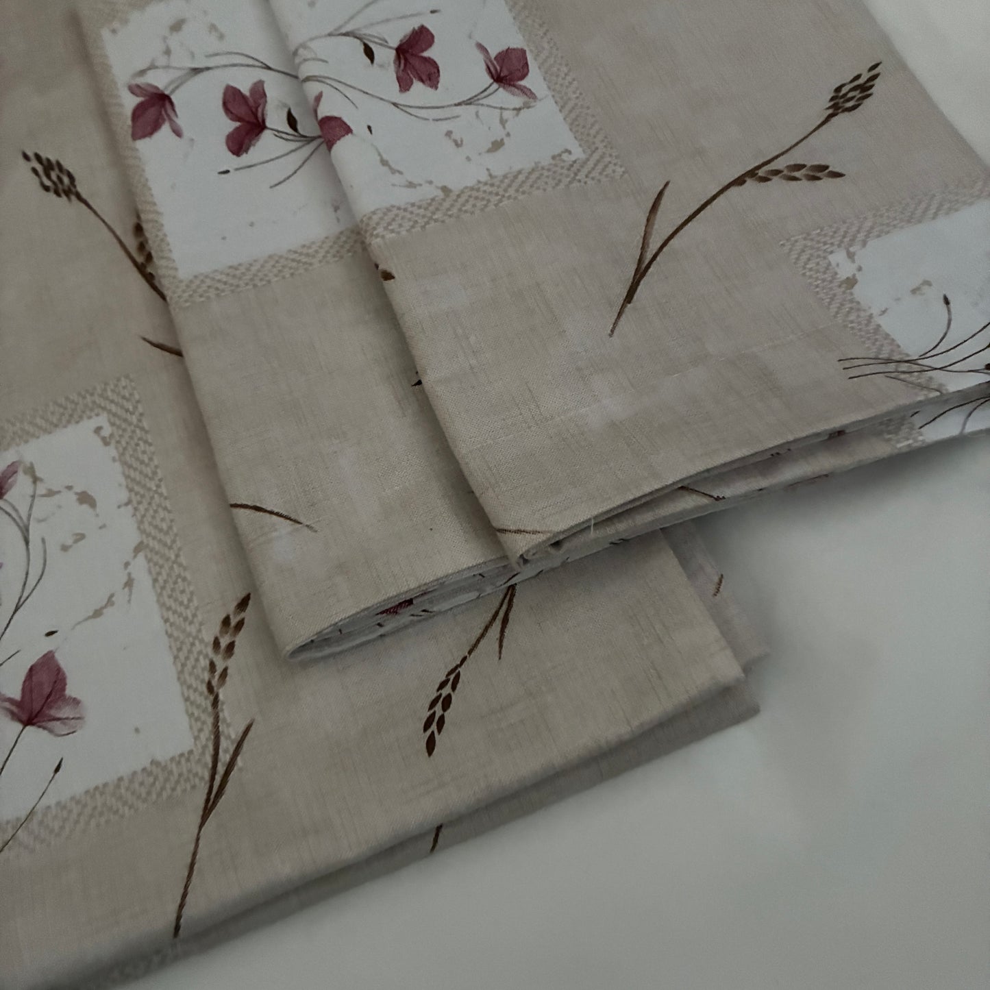 Cute Floral 300tc premium Queen bedspread 90x100 in(2 pillow covers)