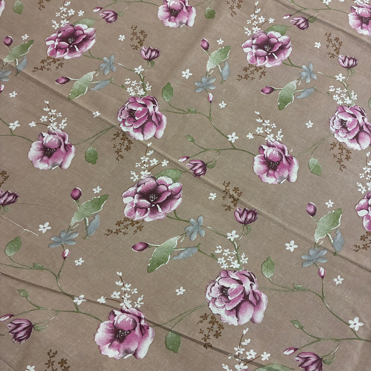 Super King Size Bedspread 120x 120 inches (2 PILLOW COVERS)