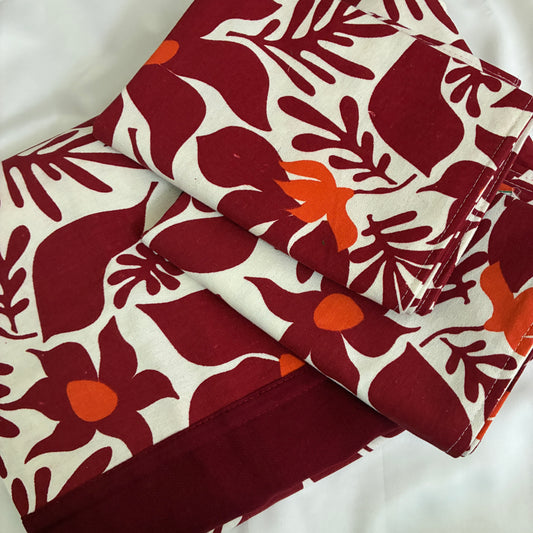 Red Floral Cotton Bedspread with 2 Pillow Covers 70 x 90 in