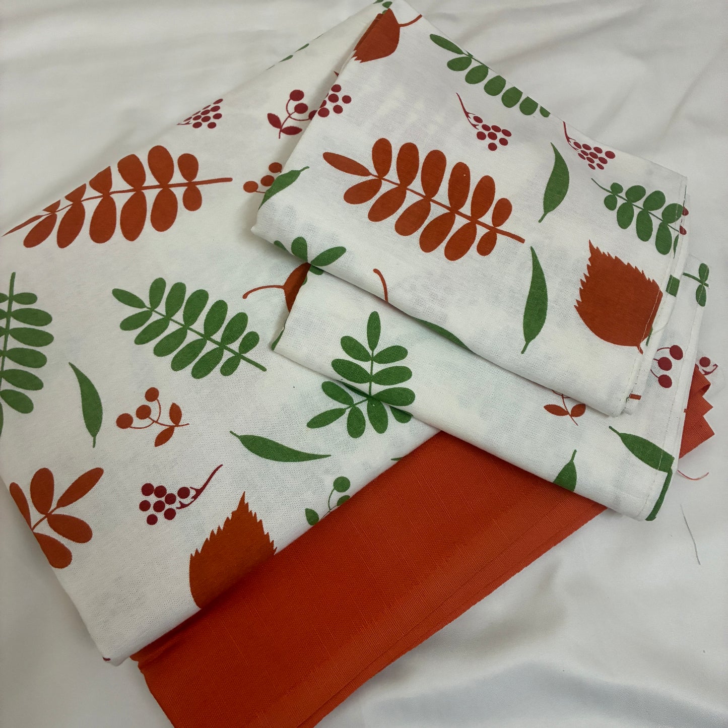 Orange Leaf King Size Cotton Bedspread 100x110 in