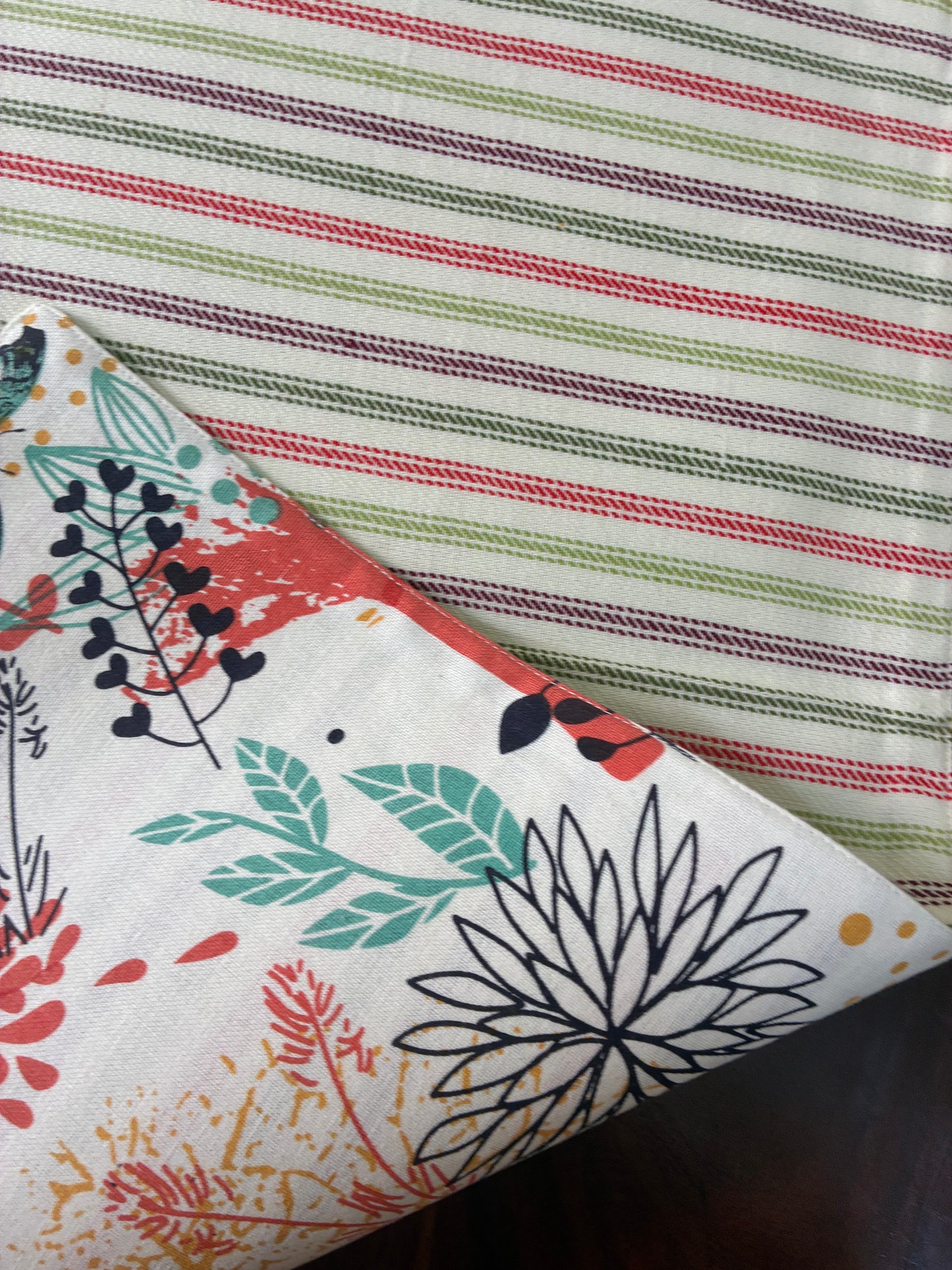 Reversible Floral & Butterfly Table Runner 5.5 ft  long