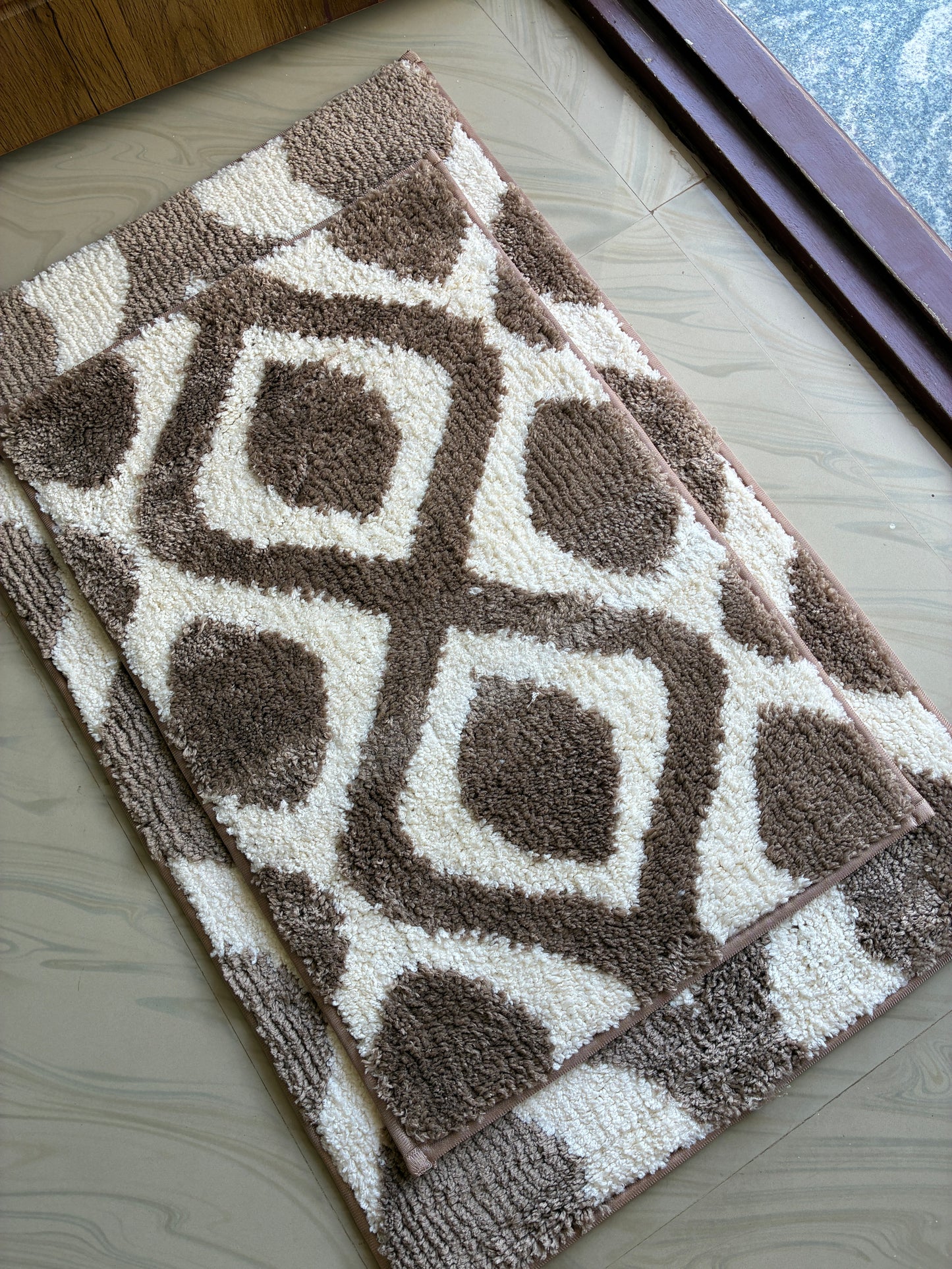 Anti Slip Brown Diamond Floor mats (set of 2) (40x60cm) (50x82cm)
