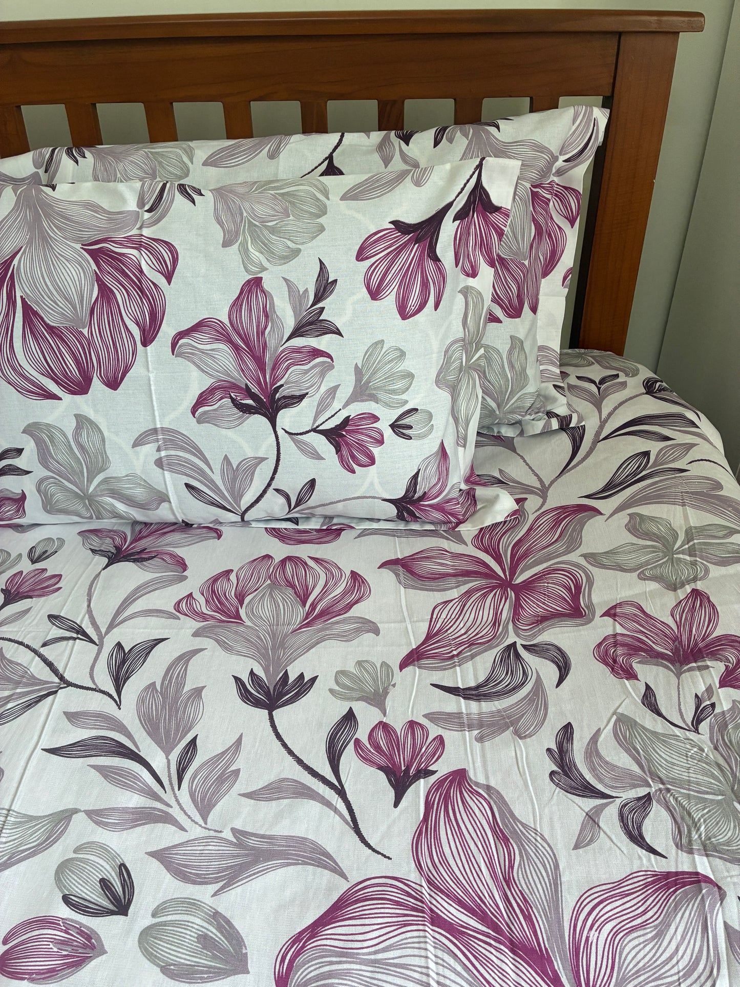 Premium Soft King Size Bedspread 108x108 inches