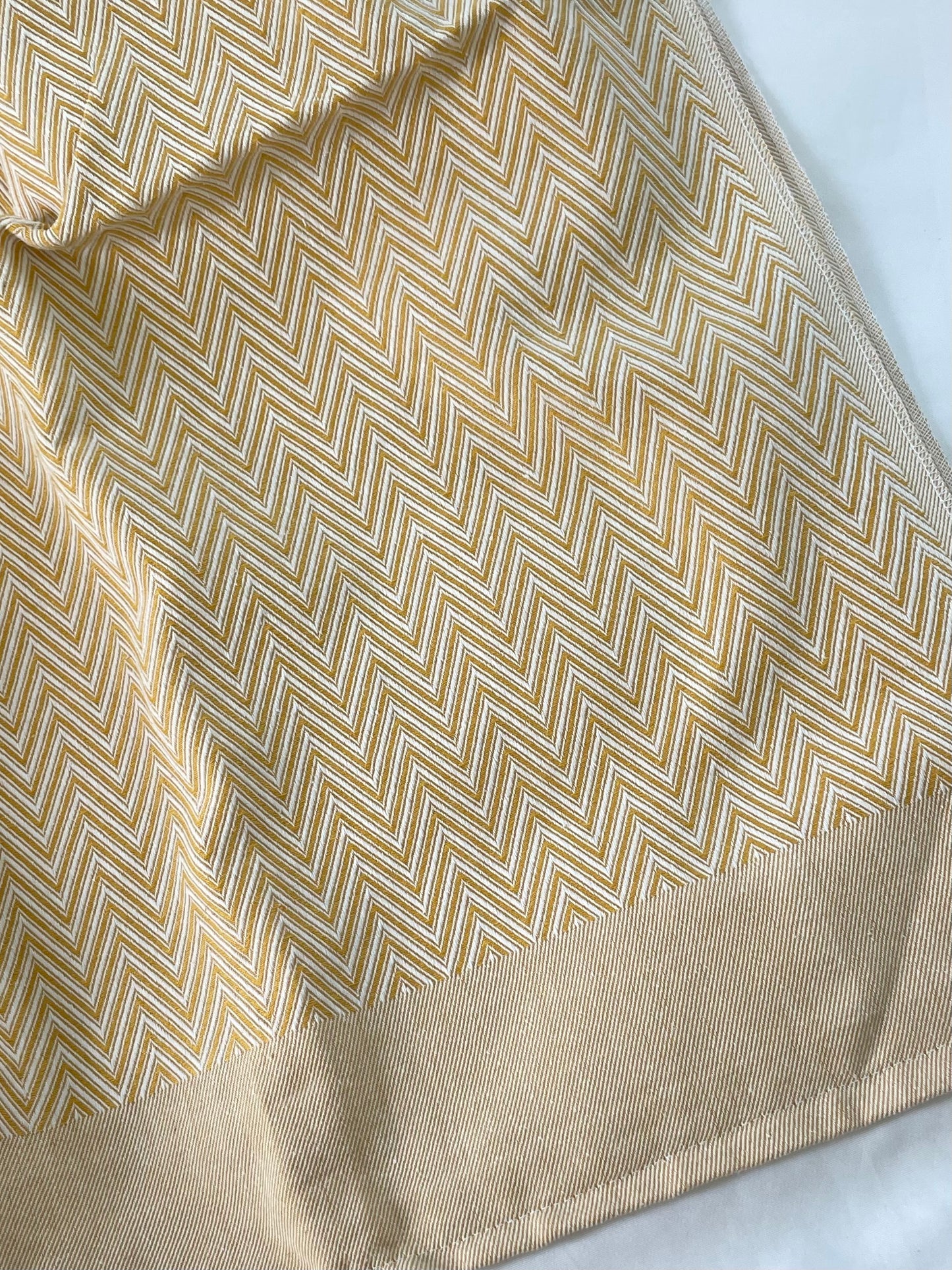 Zig Zag Cotton Blanket / Throw