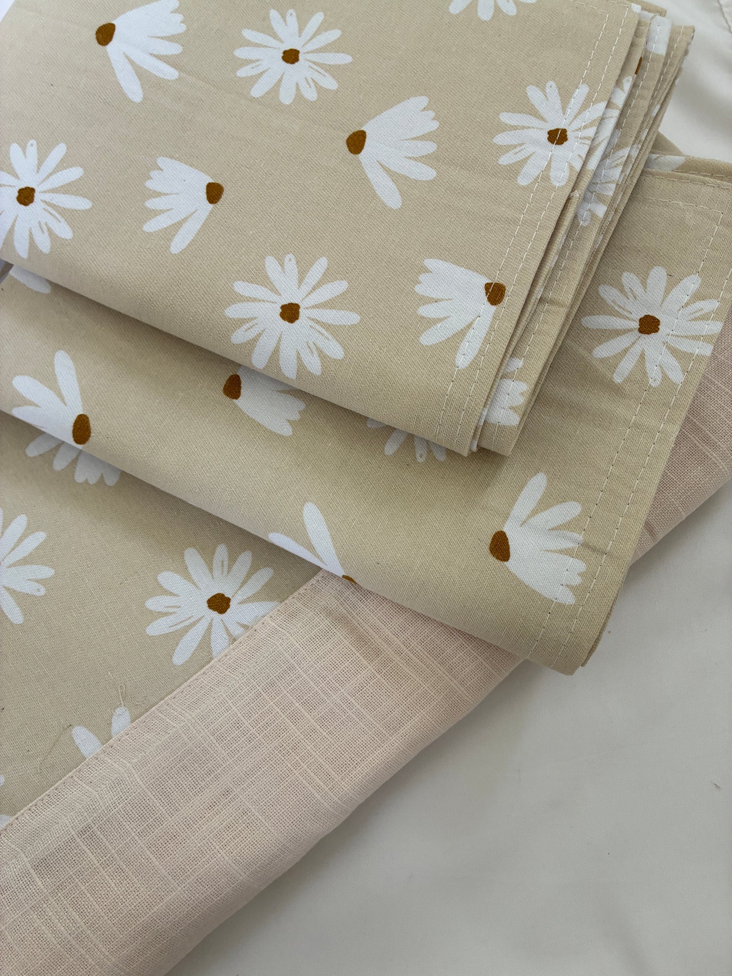 Queen Size Bedspread 90x100 inches