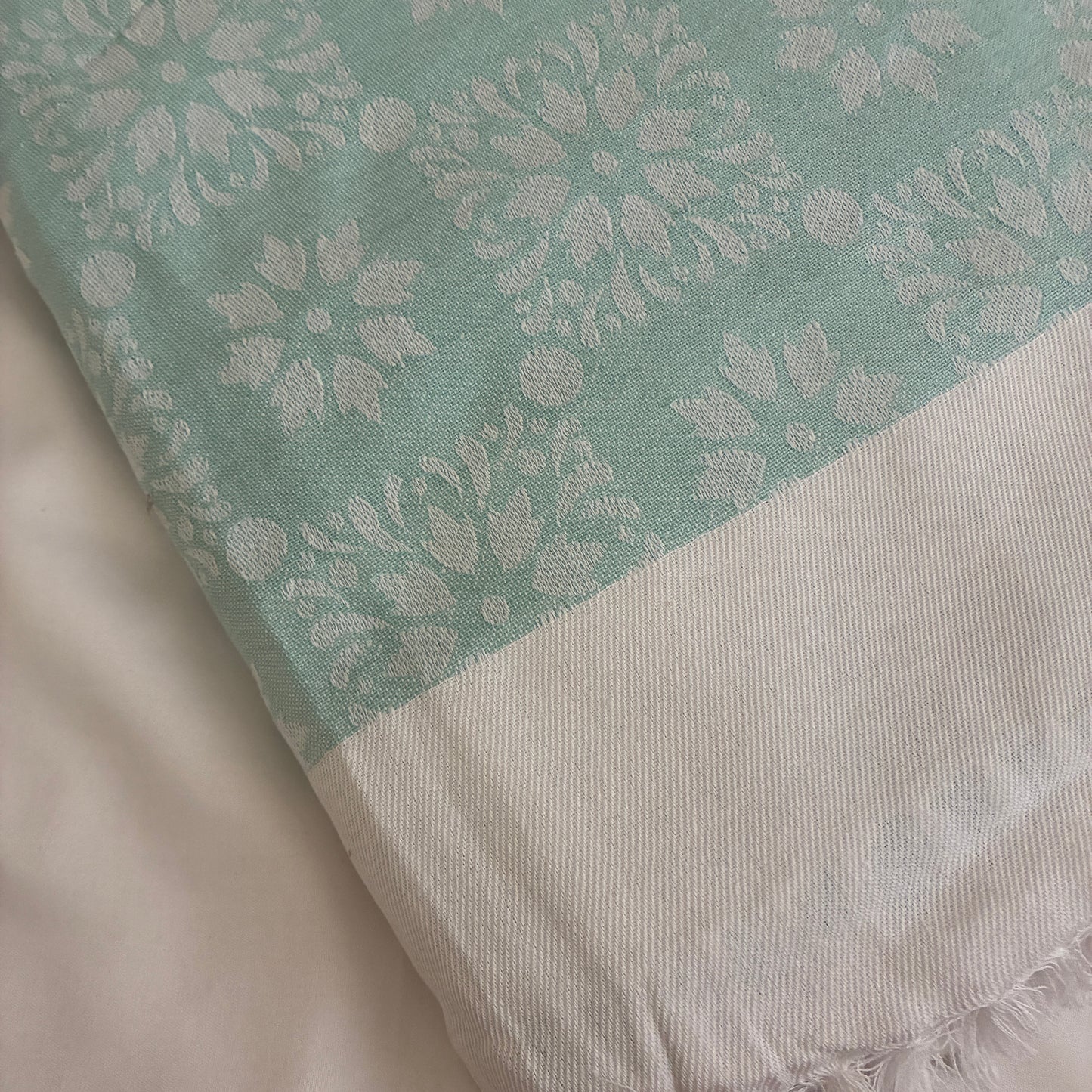 Mint Blossom Double Size Cotton Blanket