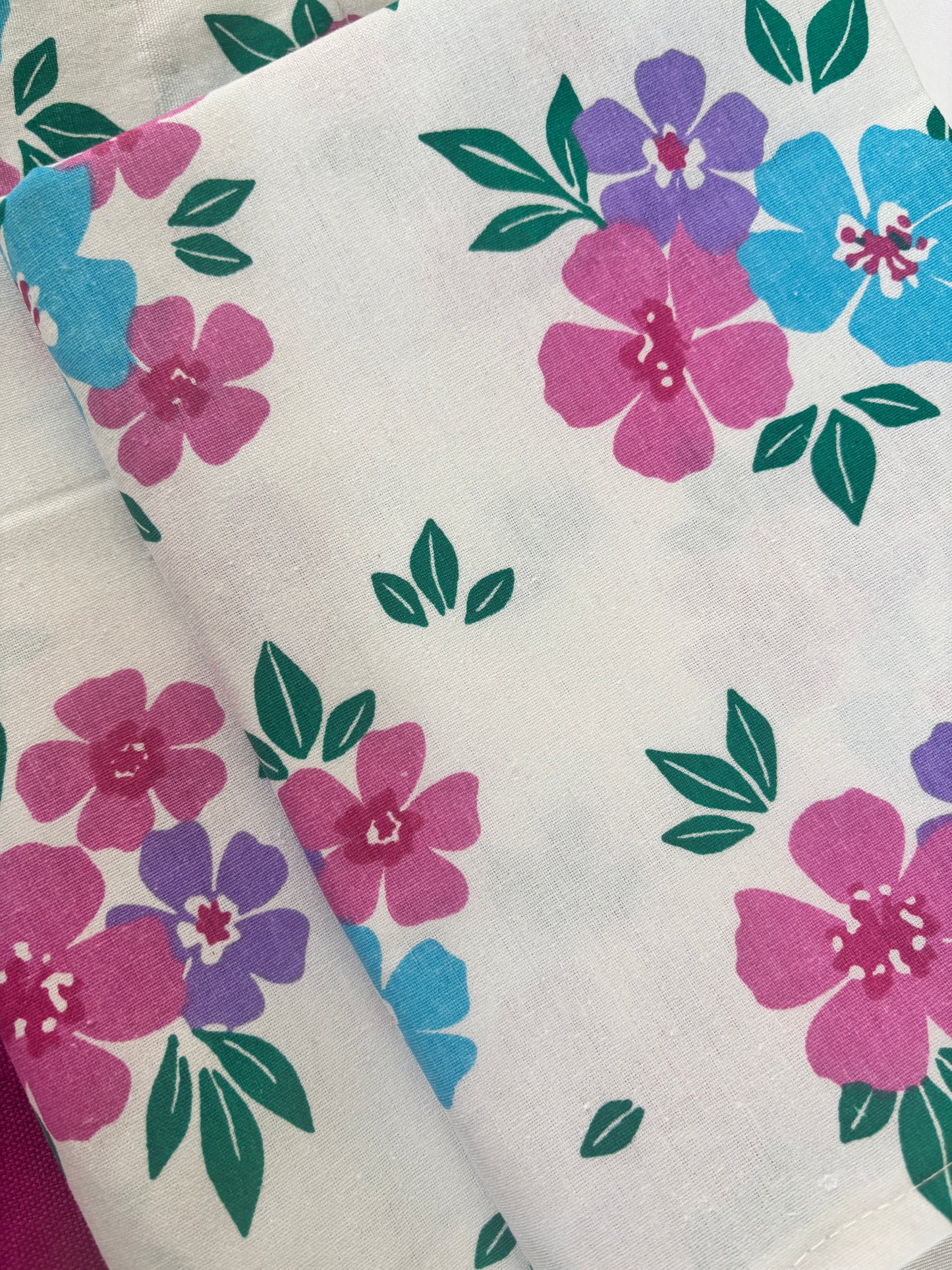 Queen Size Bedspread 90x100 inches