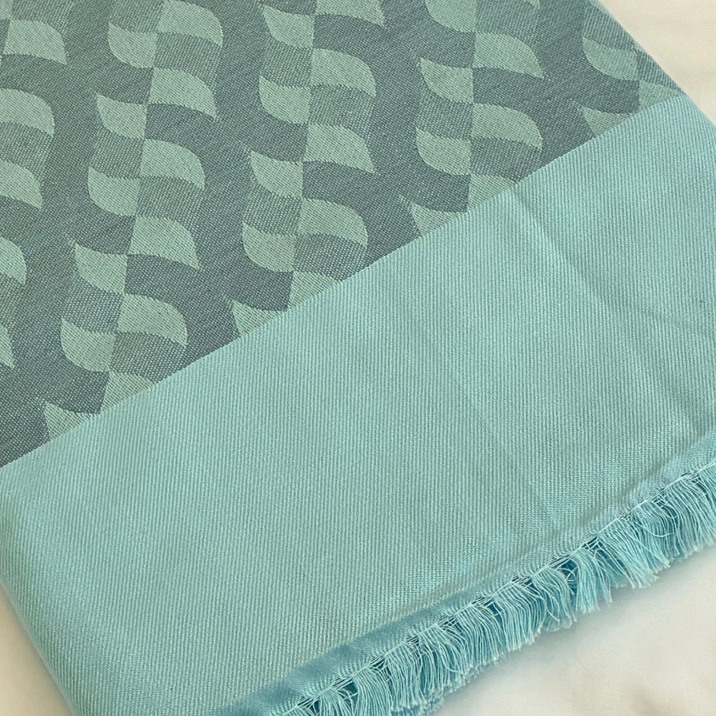 Single Size Blanket / Throw