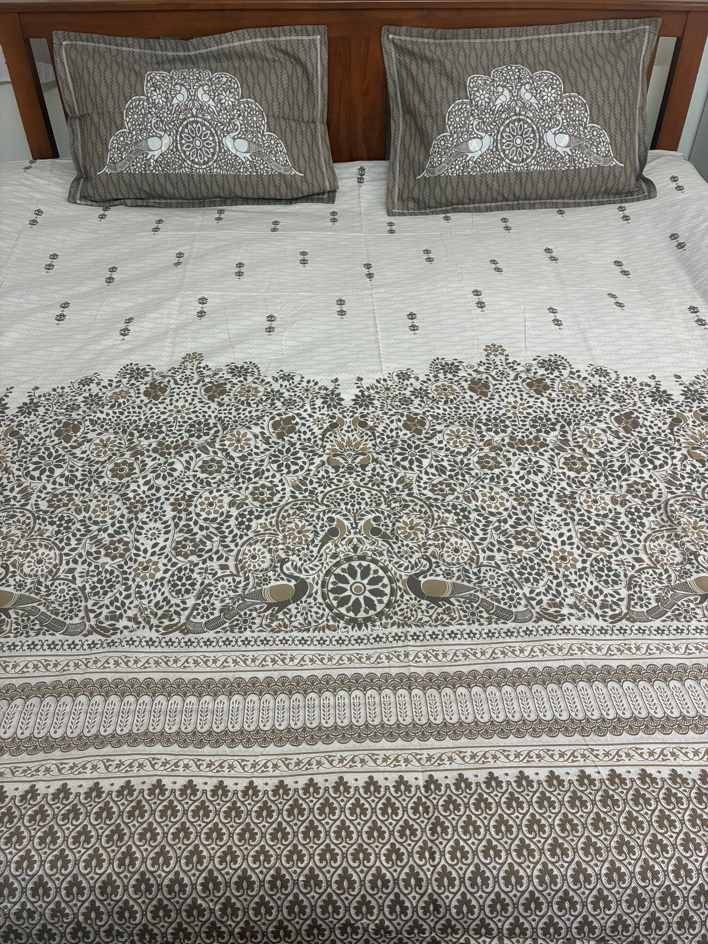 Premium Soft King Size Bedspread 108x108 inches