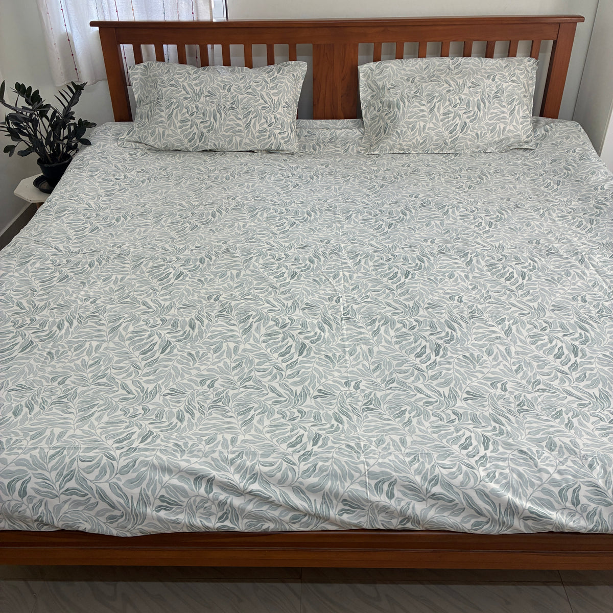 Grey Leaf Satin Cotton King Size Bedspread 100x110 inches