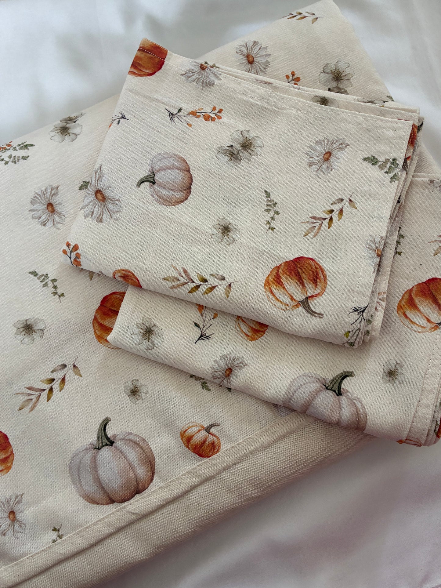 Autumn Pumpkin Queen Size Bedspread 90x100 inches
