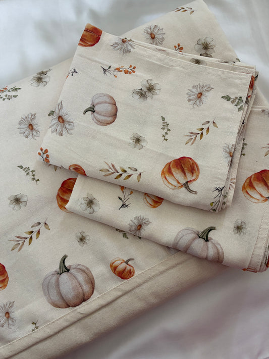Autumn Pumpkin Queen Size Bedspread 90x100 inches