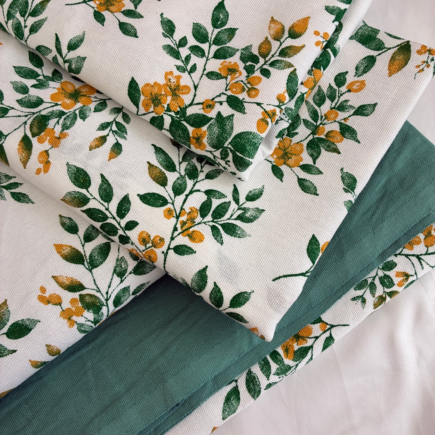 Green Floral King Cotton Bedspread 100x110 inches (2 pillow covers)
