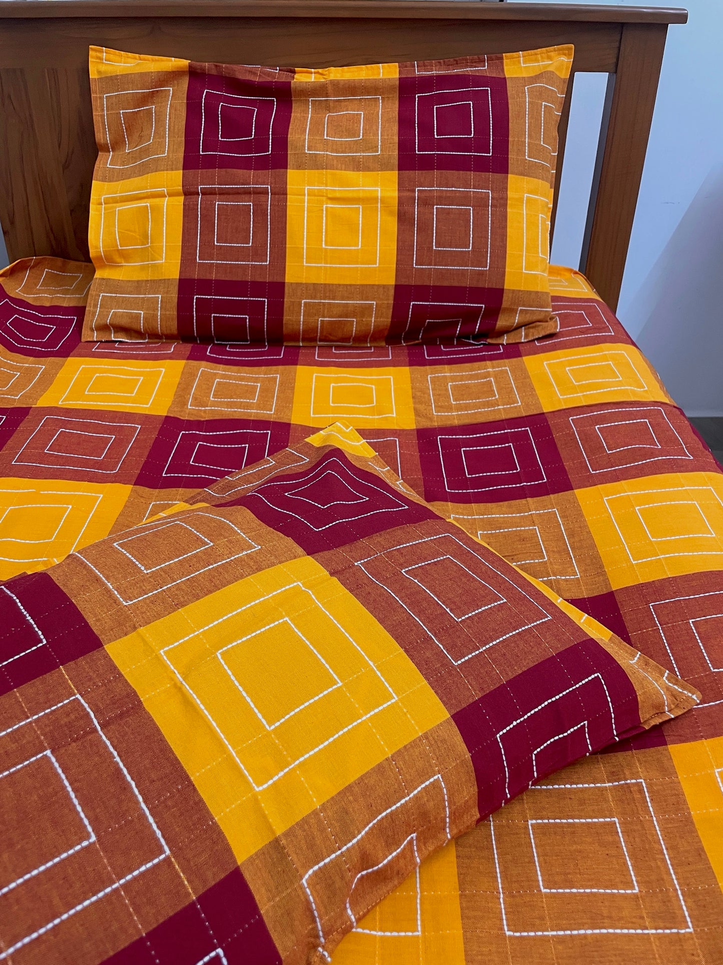 Yellow & Maroon Checks King Size Cotton Bedspreads 108 x 108 in