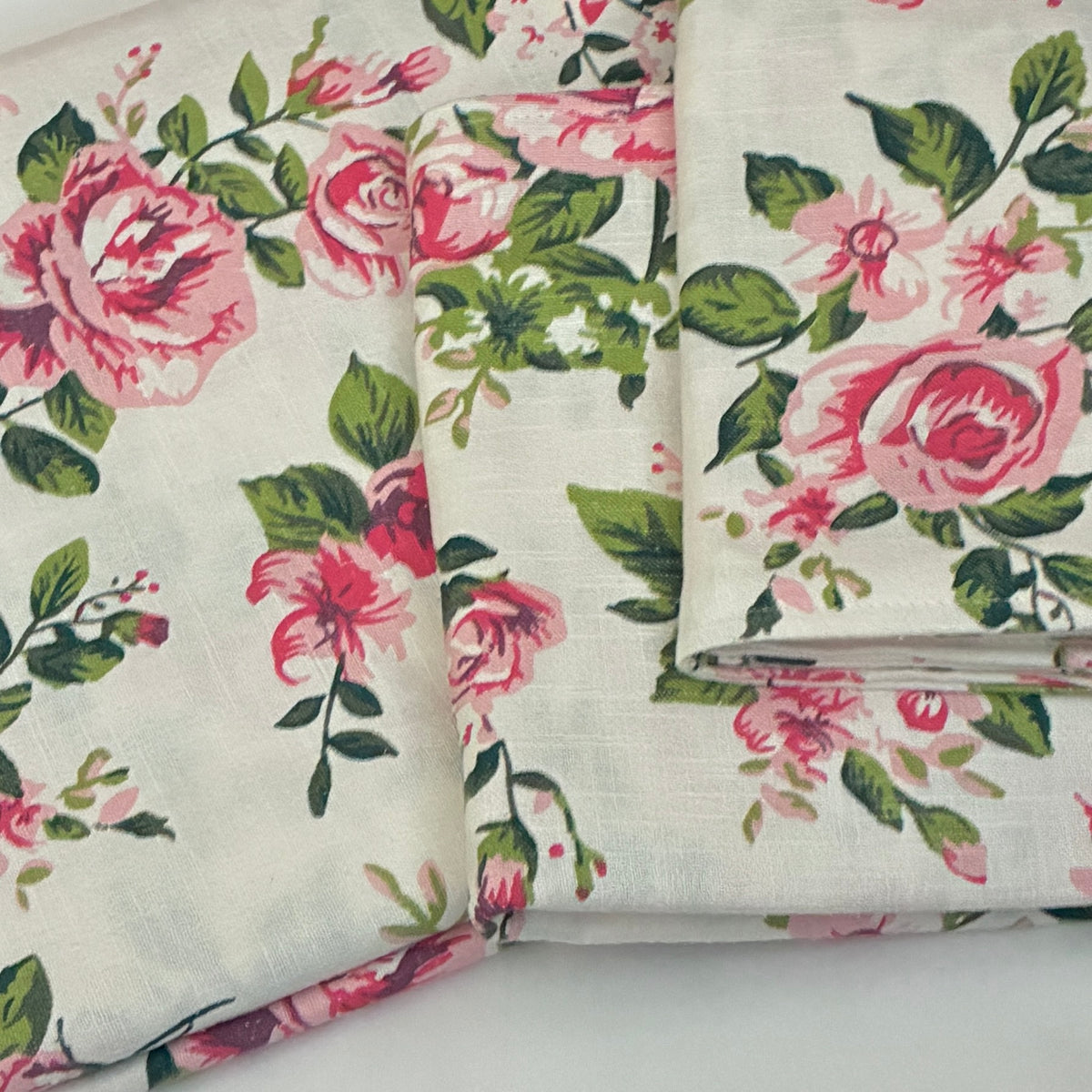 Pink Rose Single Size Cotton Bedspread with 2 Pillow Covers 60 x 90 in