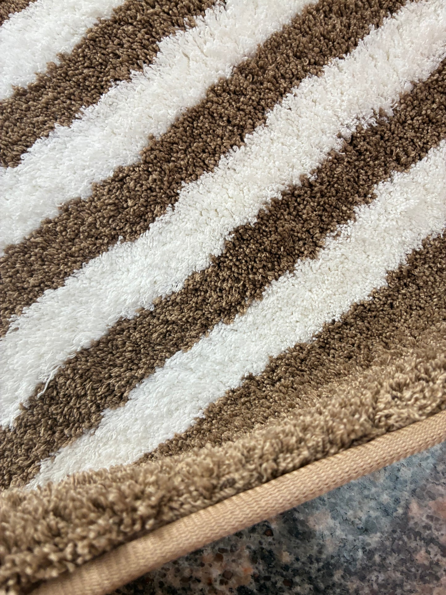 Big Ultra Soft Anti Slip Door Mat (82x 52 cm)