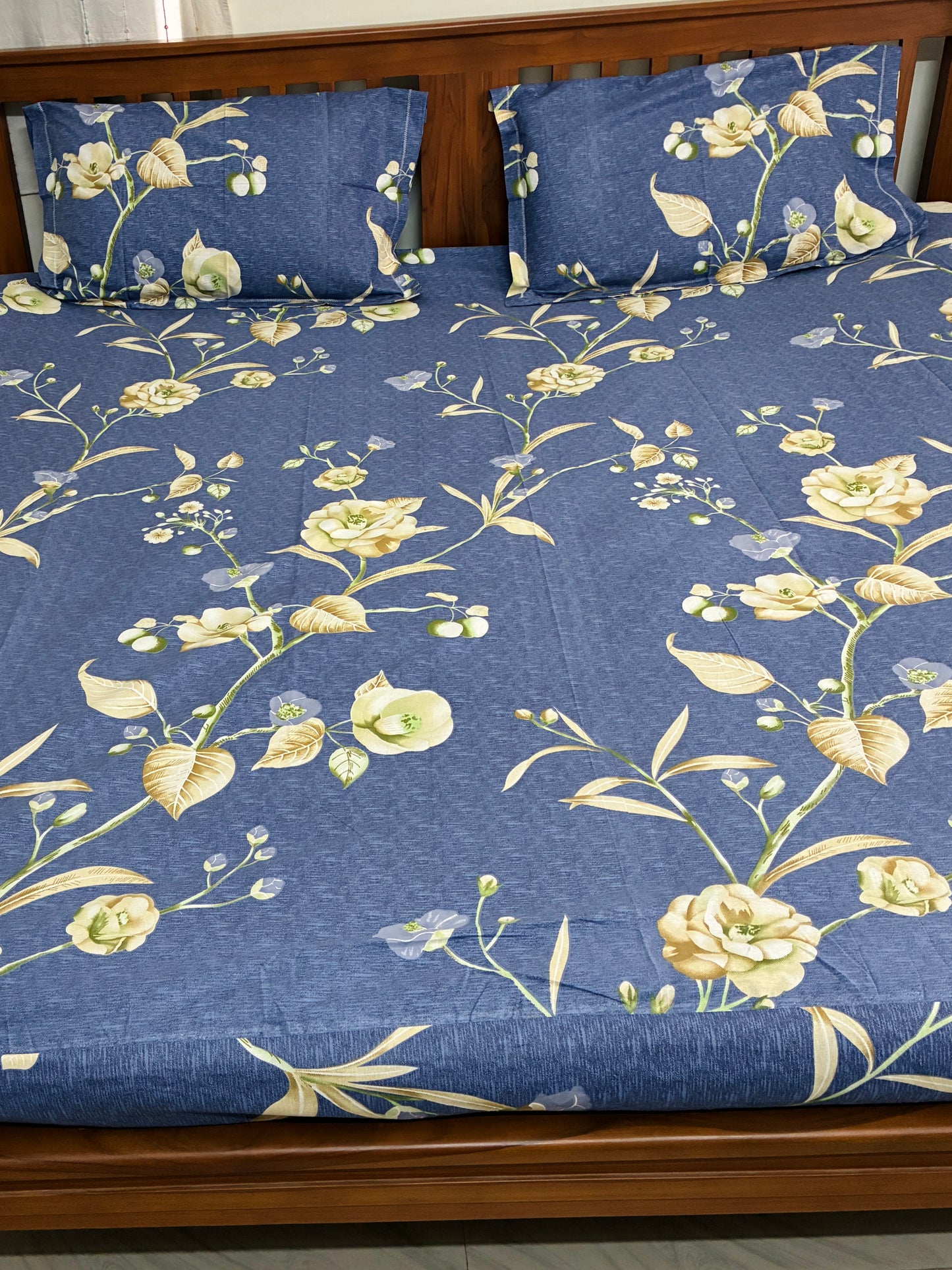 Fitted King Size Bedspreads  78 x 72 x 8 inch