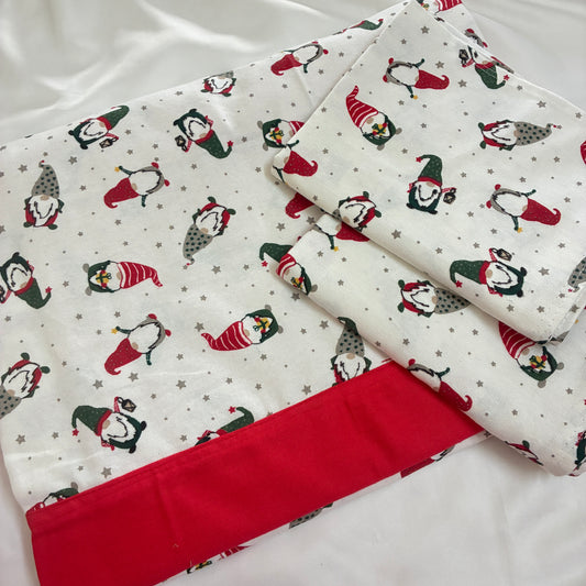 Christmas Print Queen bedspread 90x100 inches