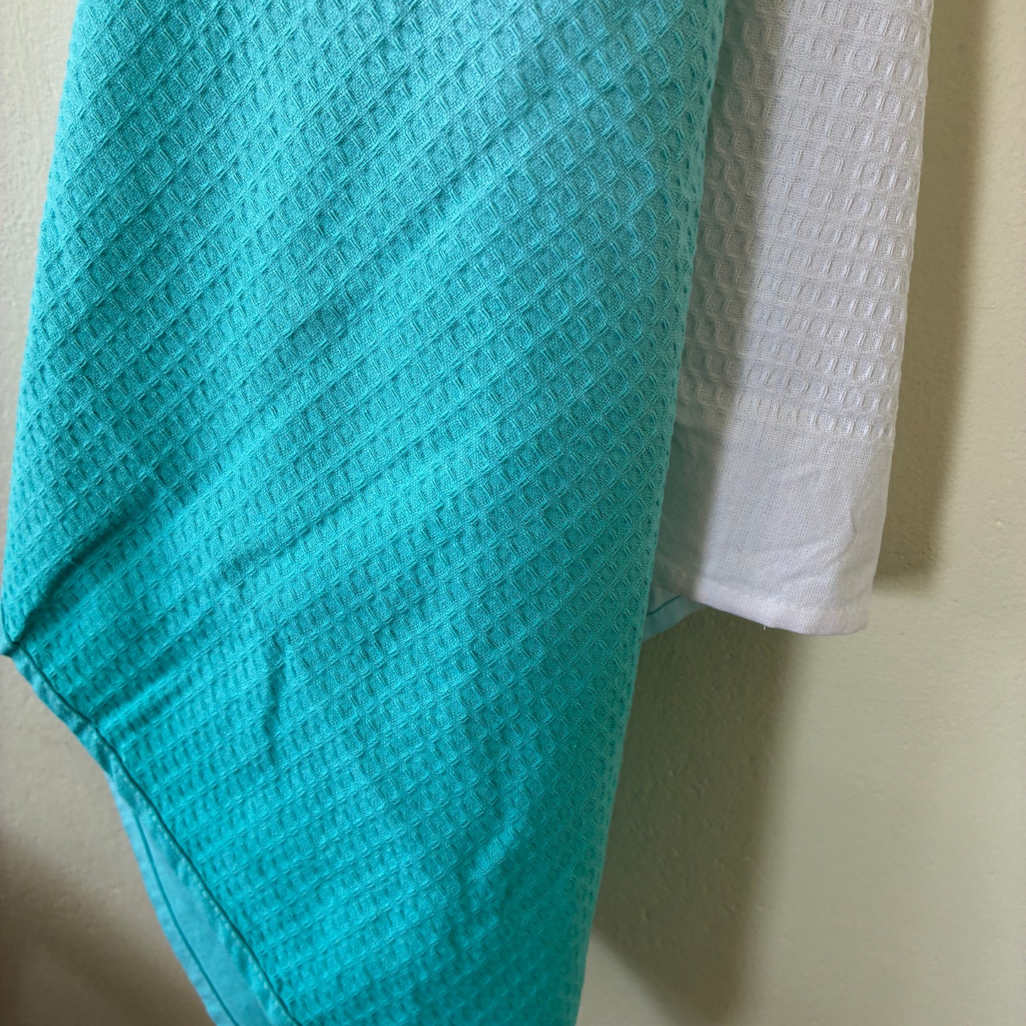 Premium Sky Blue Ombre Cotton Bath Towels