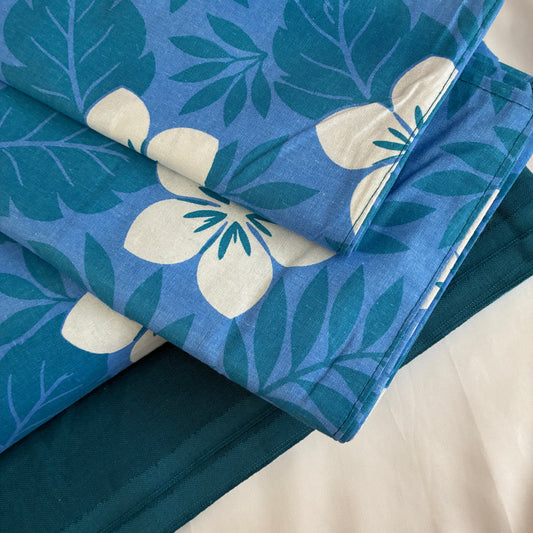 Blue Ixora King Cotton Bedspread 100x110 inches (2 pillow covers)