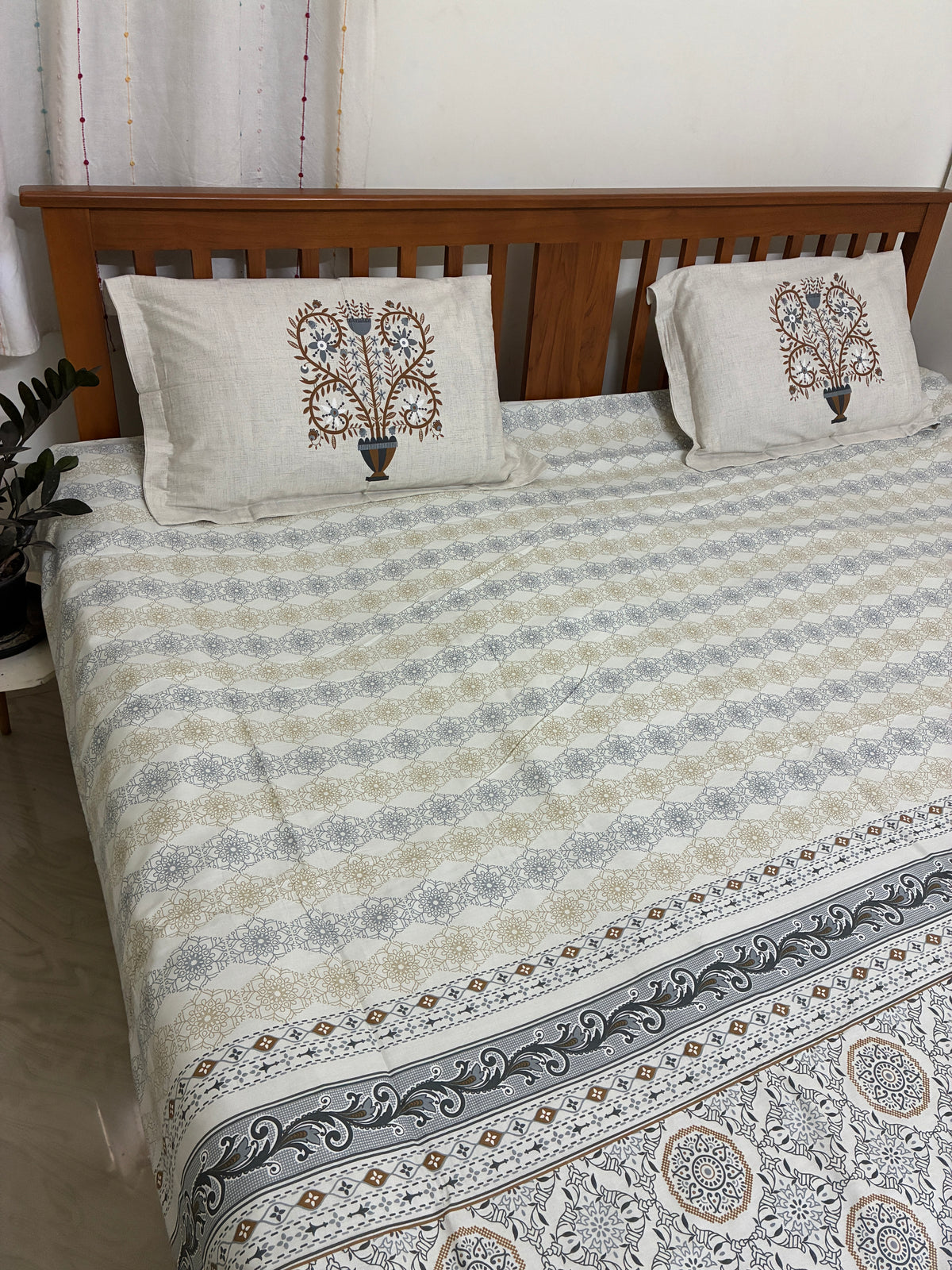 300 TC Grey Abstract King Size Cotton Bedspread 108x108 inches