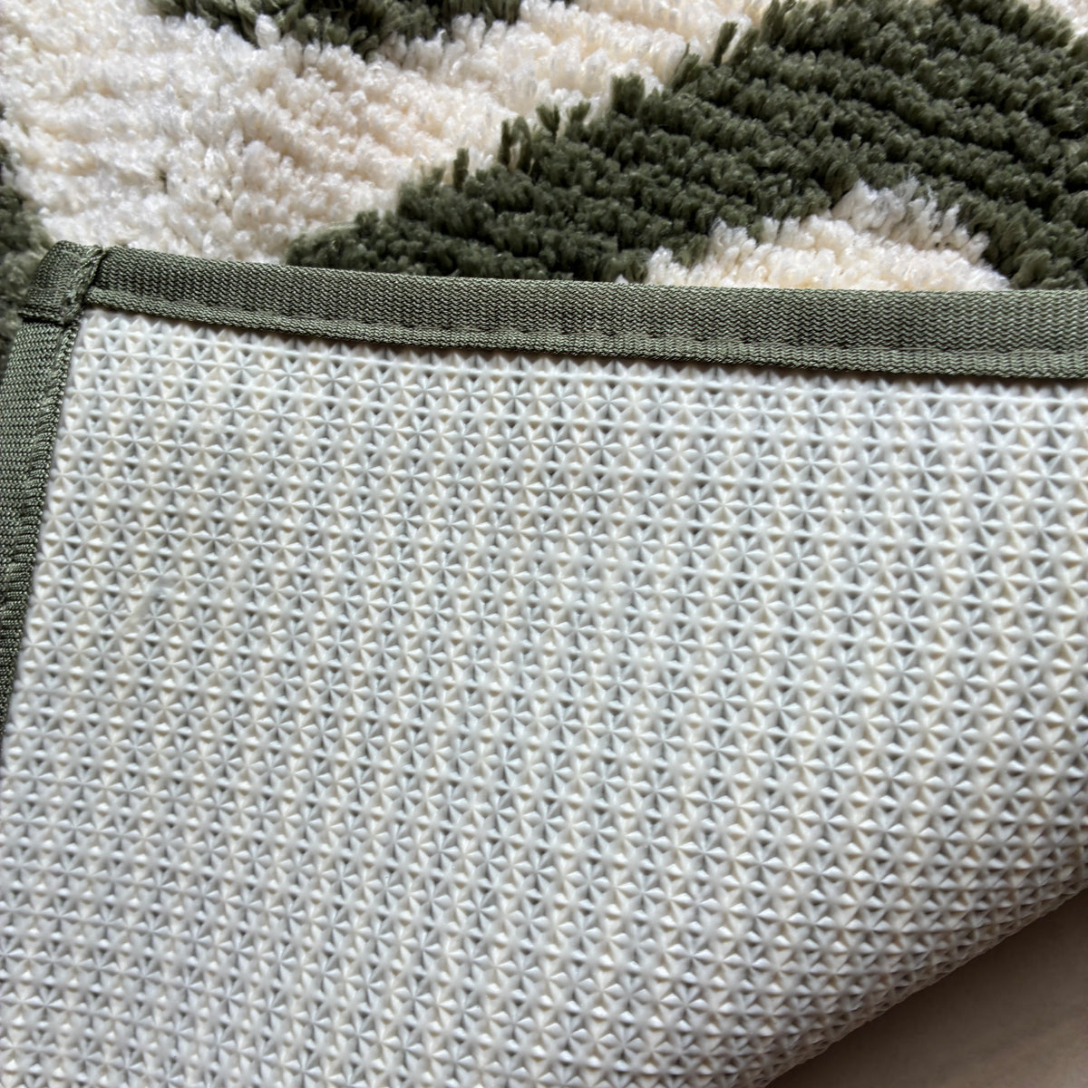 Anti Skid Floor Mat (58x40cm)
