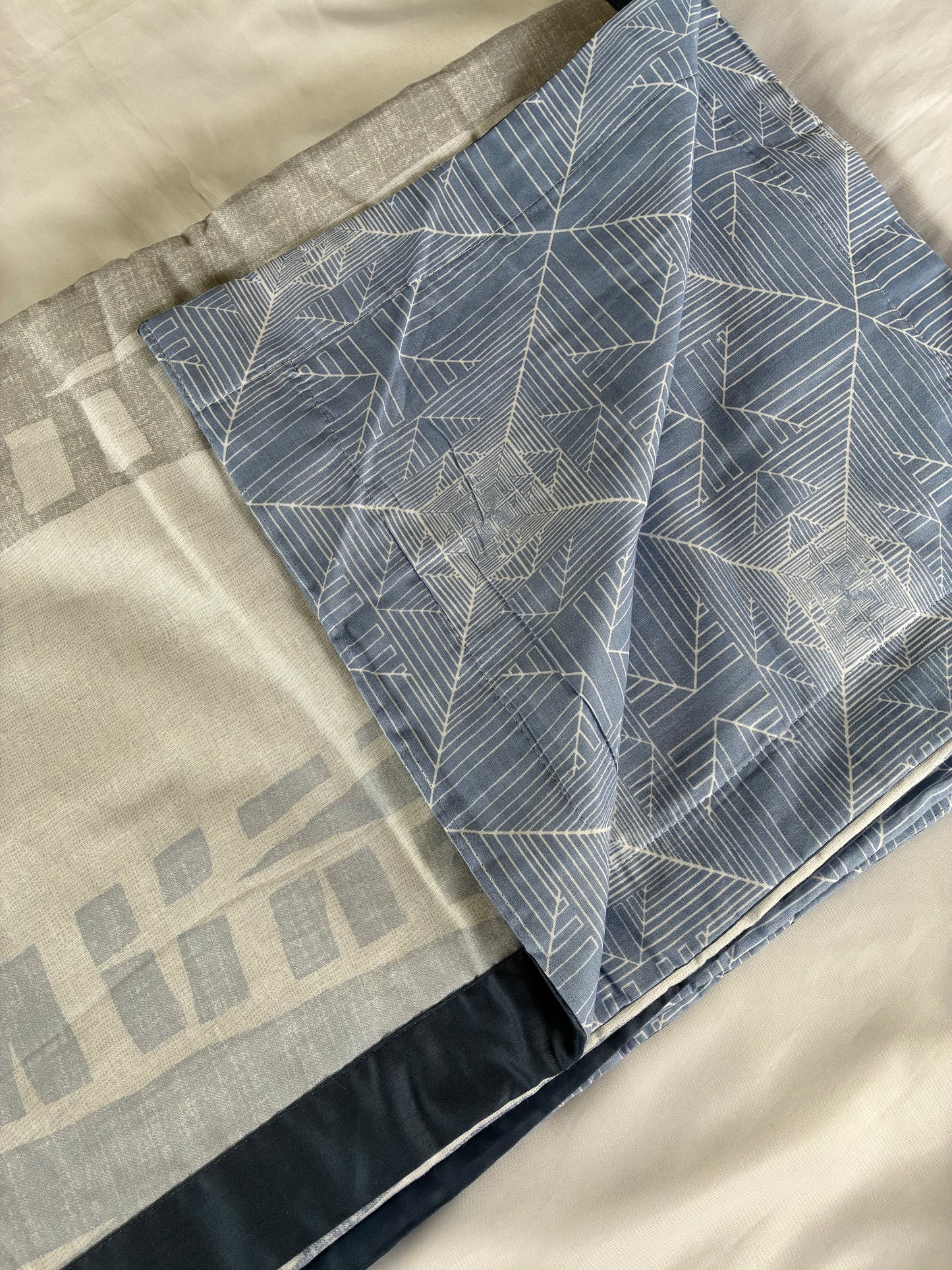 Blue Abstract Cotton Double Size Dohar