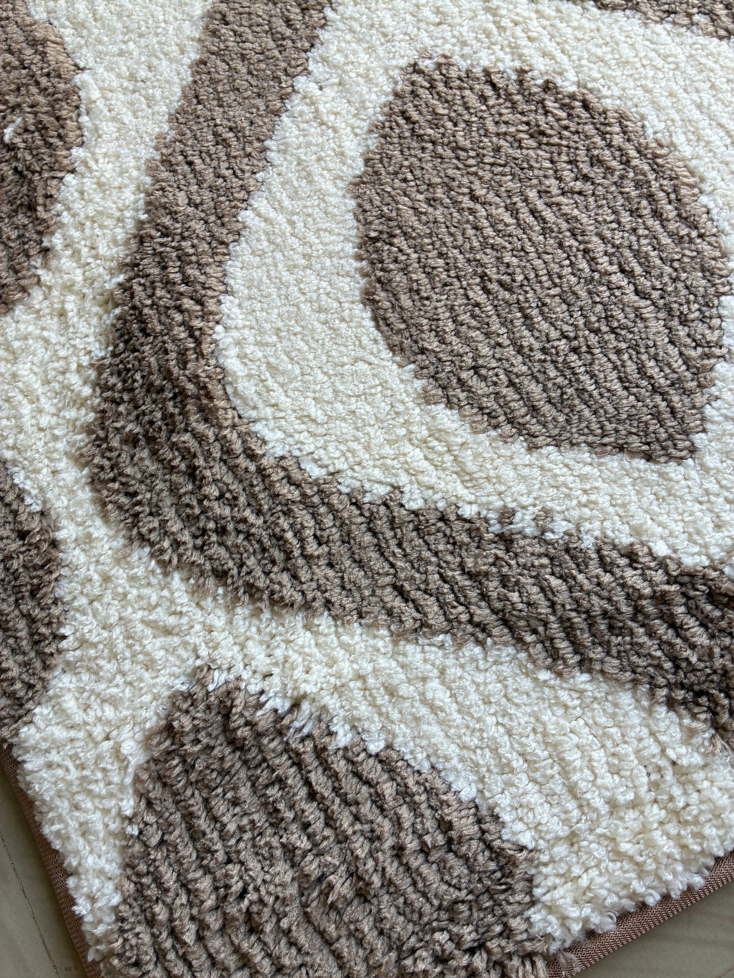 Anti Slip Brown Diamond Floor mats (set of 2) (40x60cm) (50x82cm)
