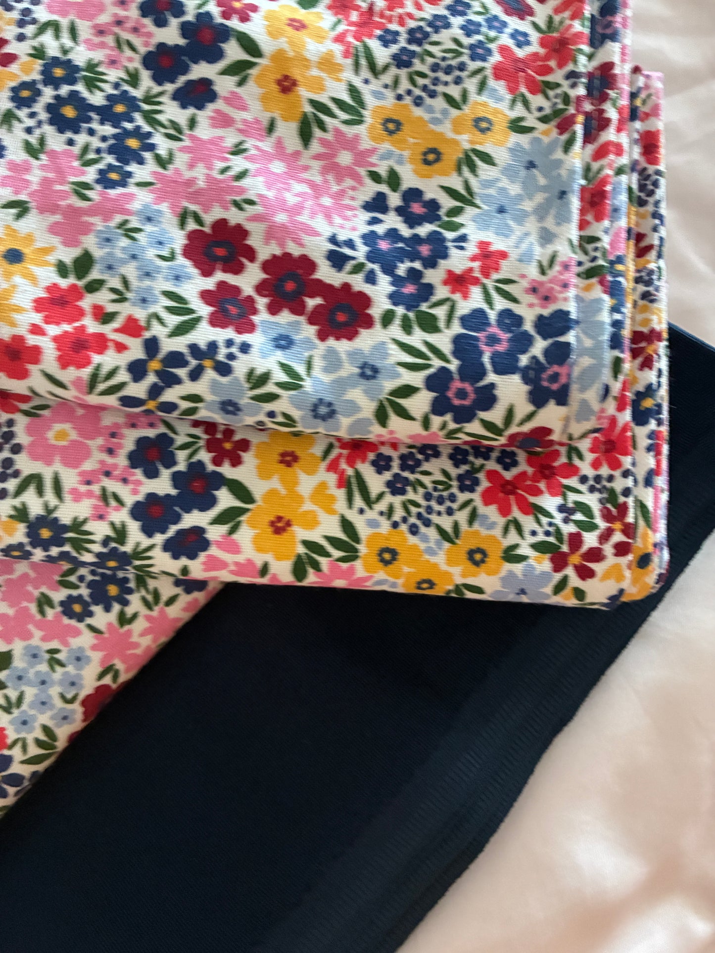 Tiny Florals King Size Cotton Bedspread 100x110 in
