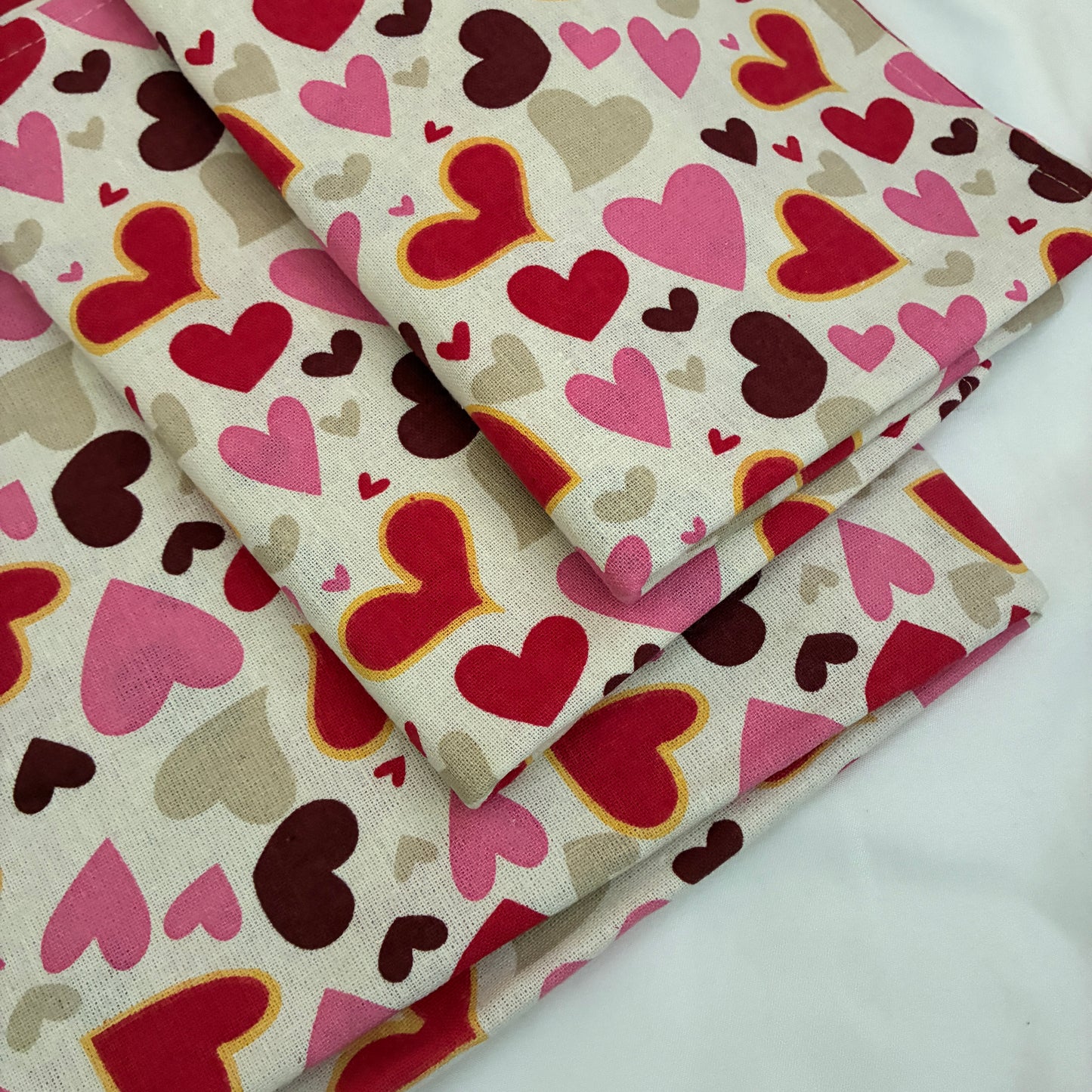 Red Heart Single Size Cotton Bedspread with 2 Pillow Covers 60 x 90 in