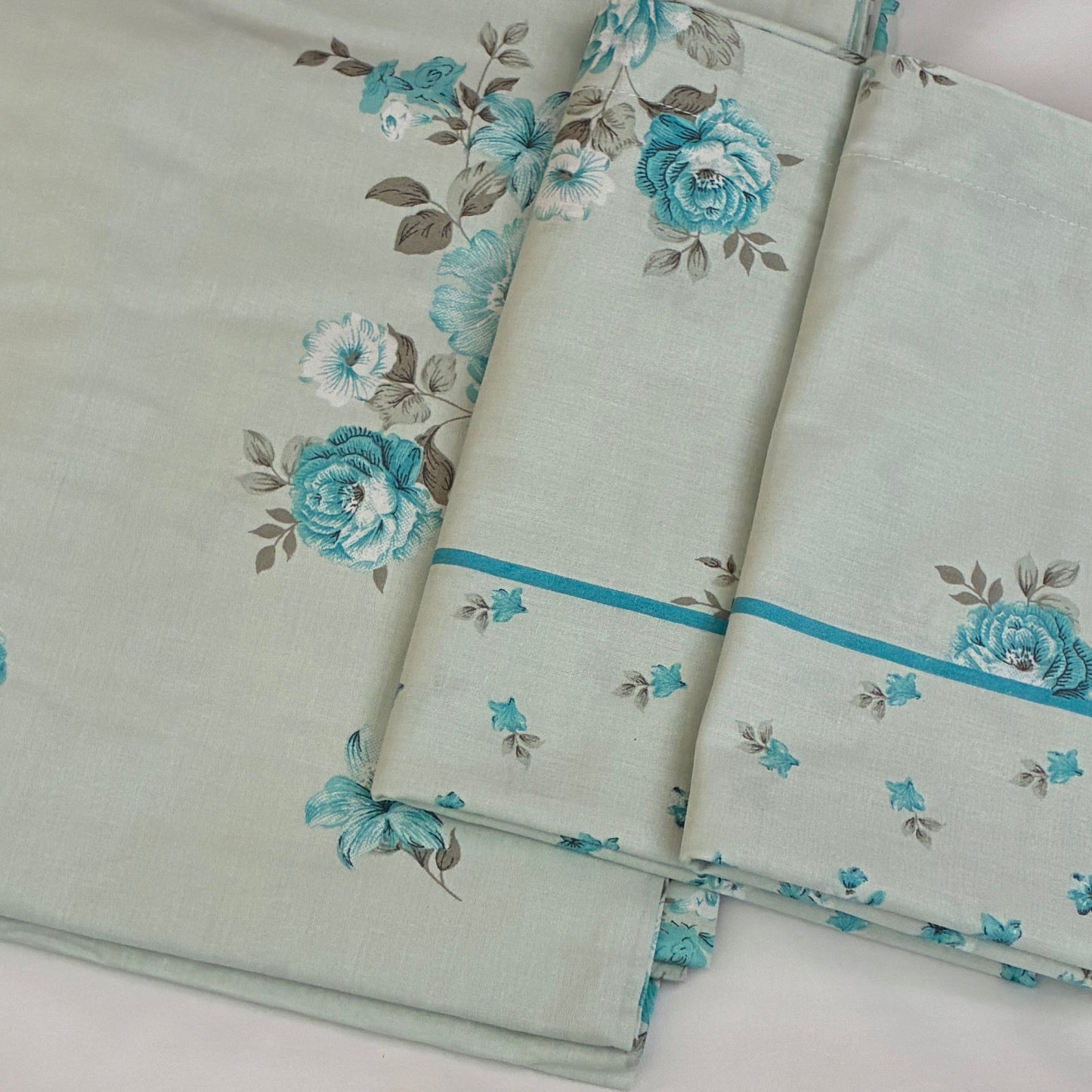 Blue Floral 300tc premium Queen bedspread 90x100 in(2 pillow covers)