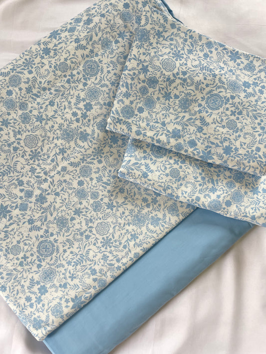 Queen bedspread 90x100 inches