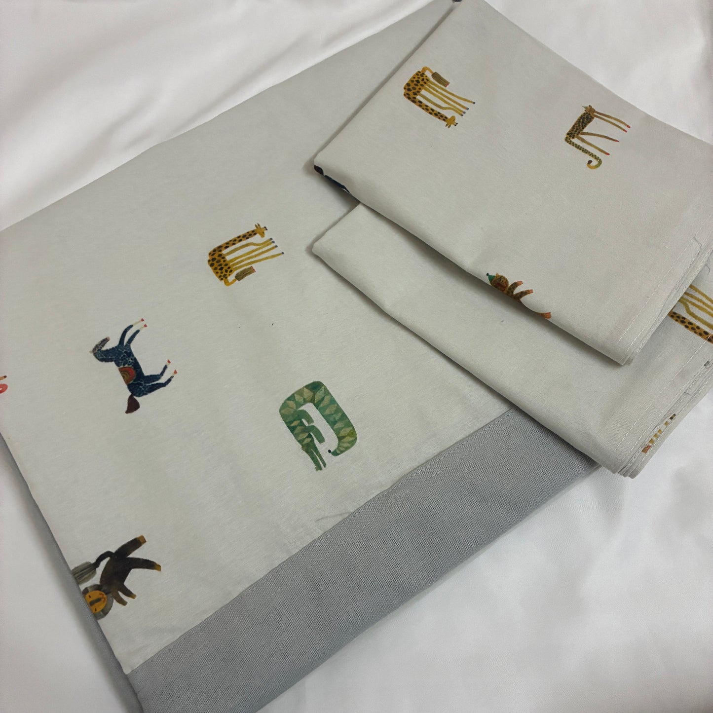 Cute Animals Queen bedspread 90x100 inches