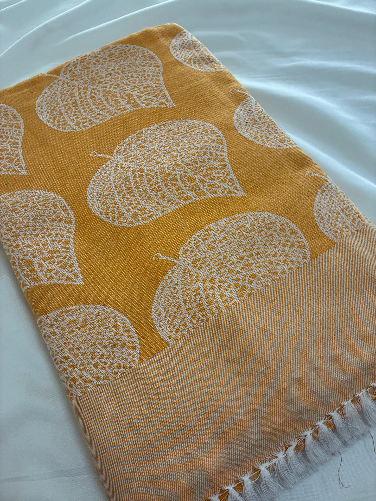 Yellow Leaf Double Size Cotton Blanket