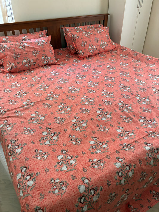 Premium Soft King Size Bedspread 110 x 120 inches With 4 Pillow Covers