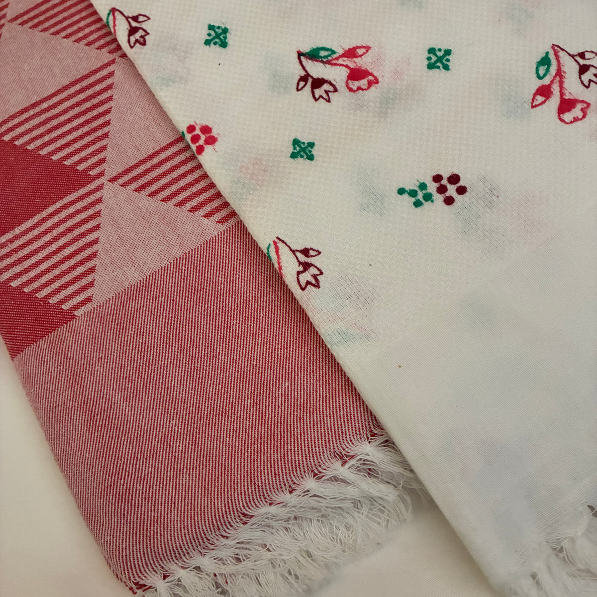 Cotton Single Blanket with Free Towel