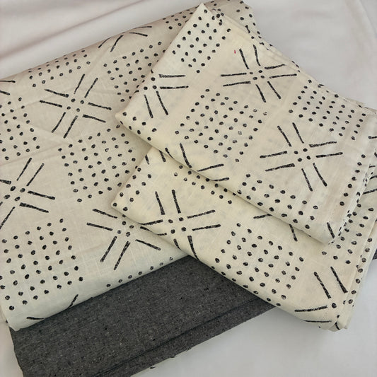 King Size Cotton Bedspread 100x110 in (2 pillow covers)