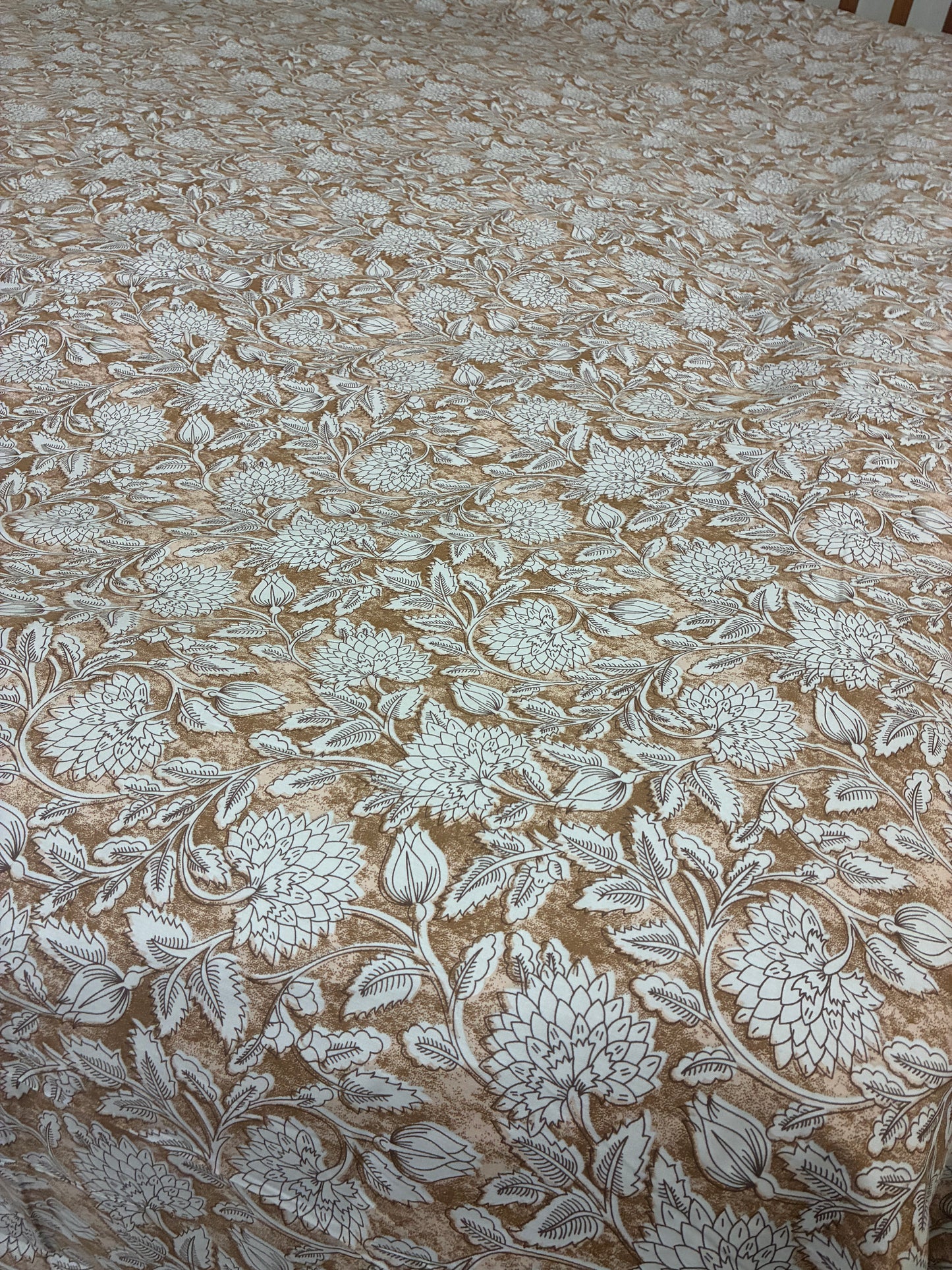 Brown Floral Super King Size Bedspread 120x 120 inches