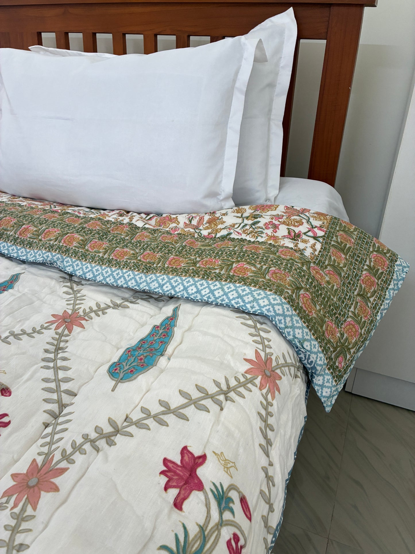 Reversible Cotton Double Quilts