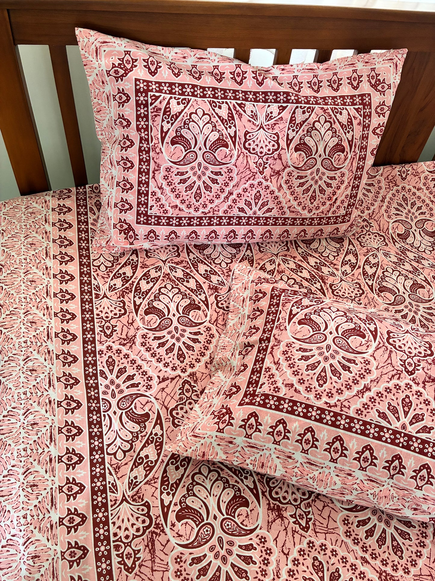 Queen Bedspread 90x100 inches