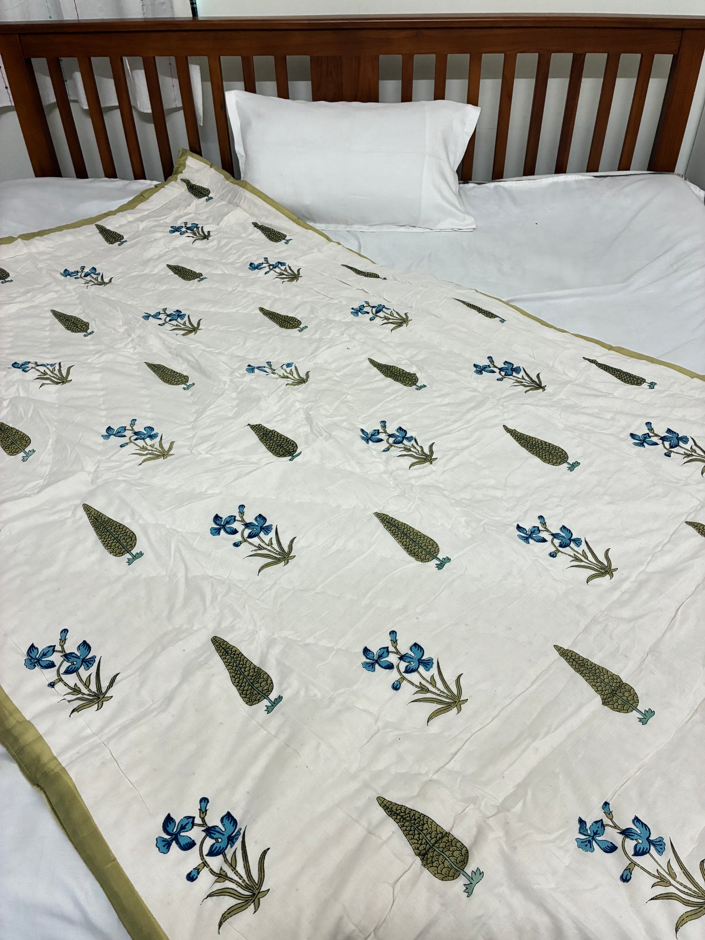 Reversible Single Size Cotton Quilt