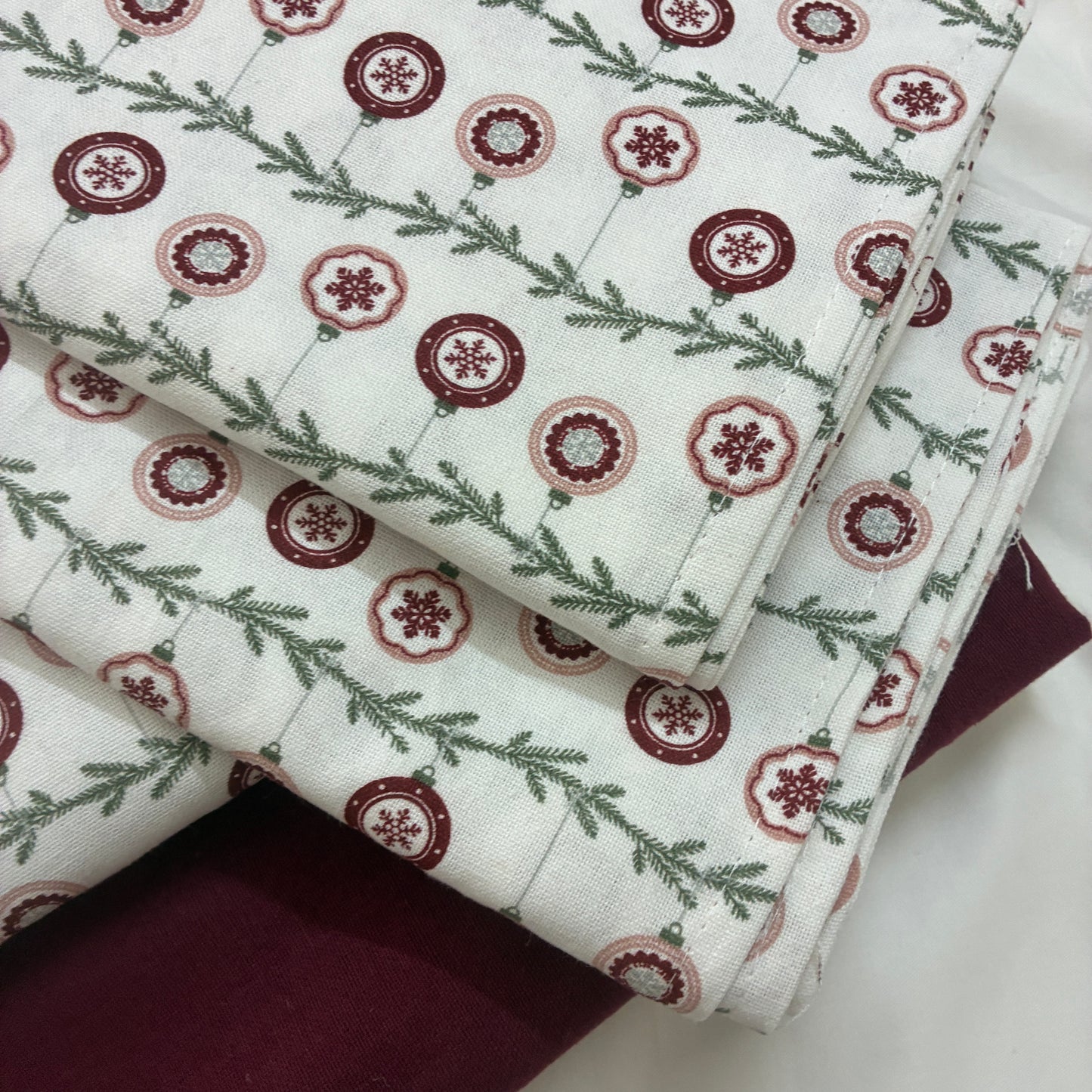Christmas Print King Size Cotton Bedspread 100x110 in