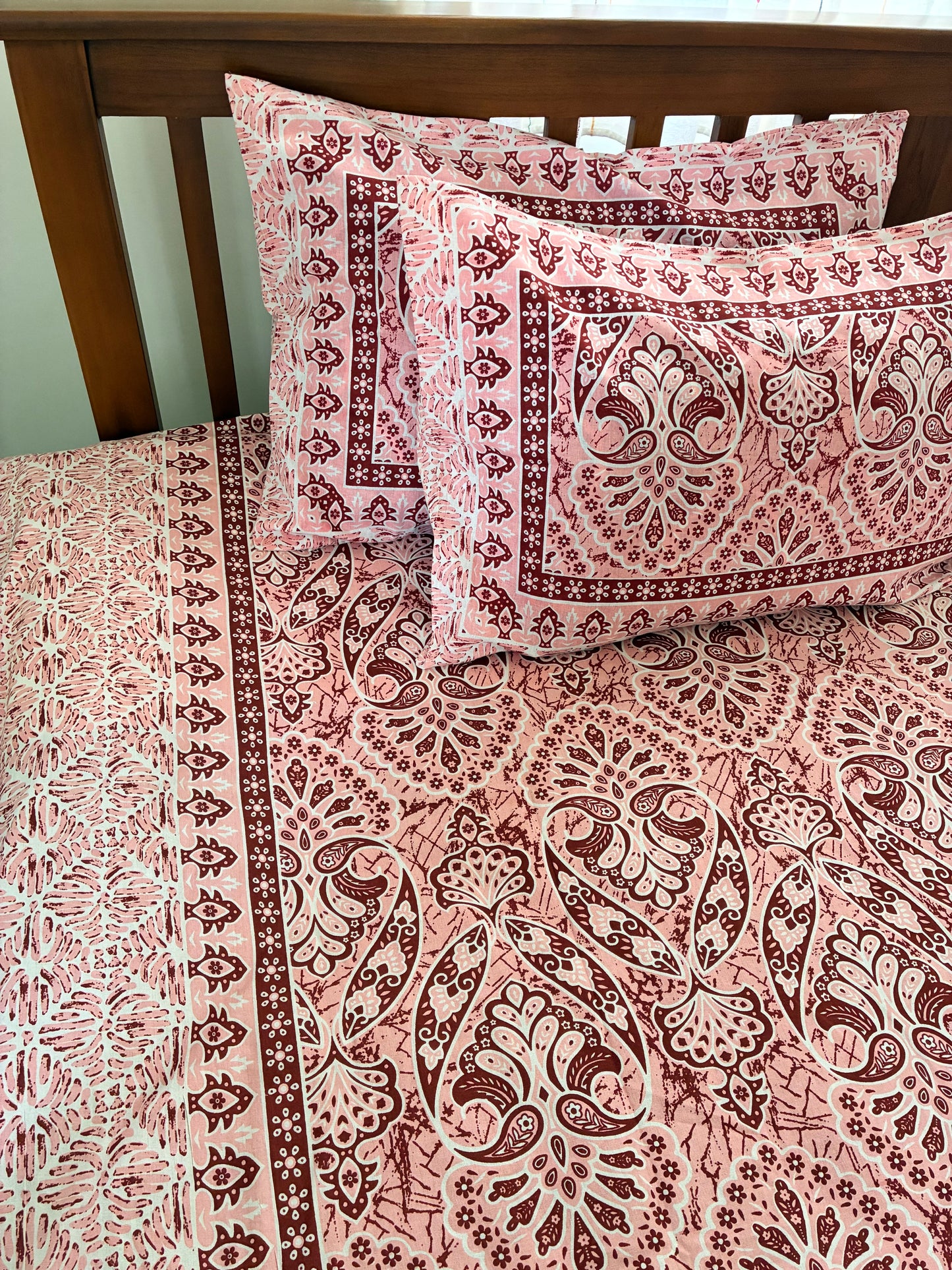 Queen Bedspread 90x100 inches