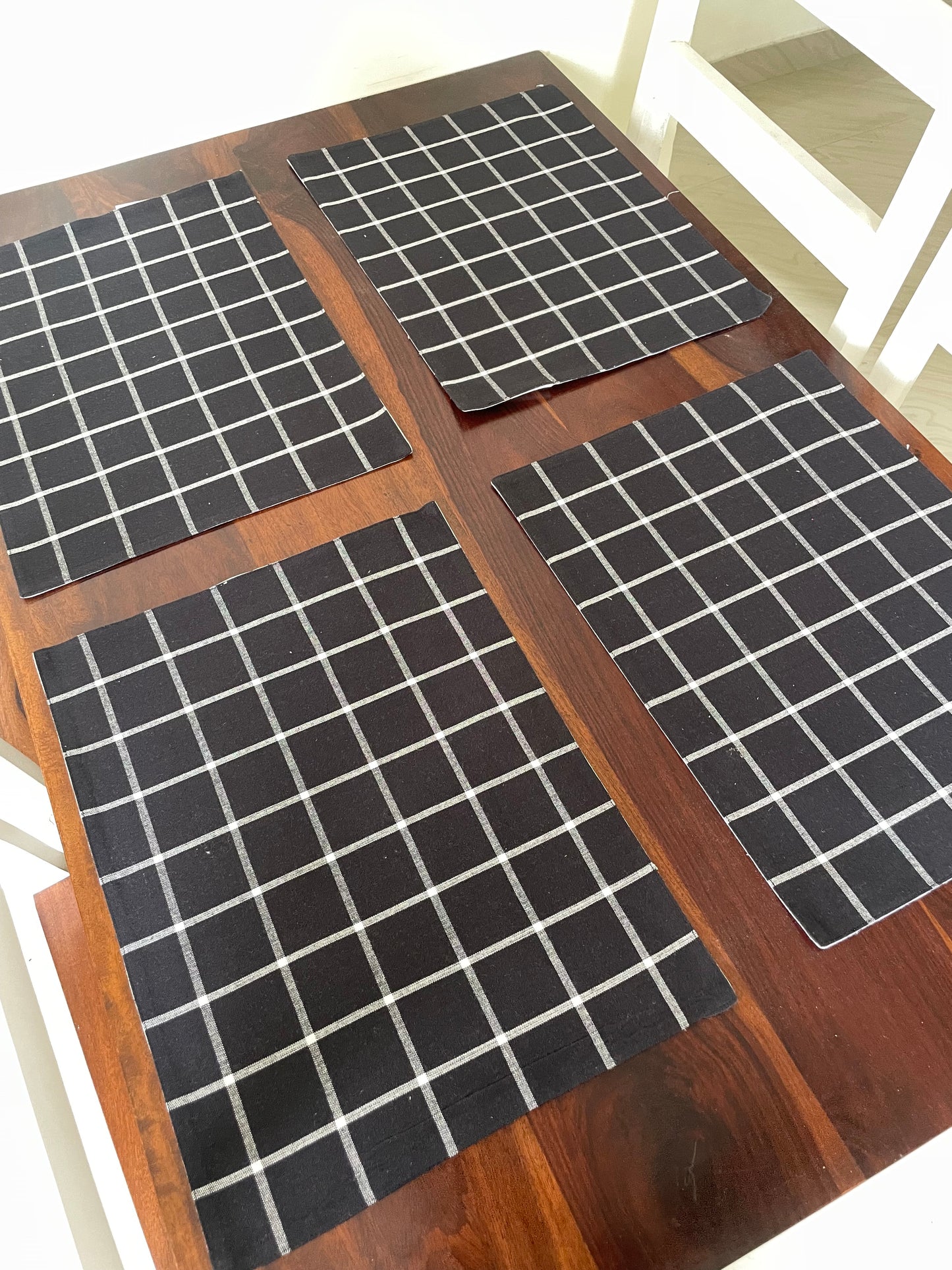 Floral Dining Table Mats ( Set Of 6 )